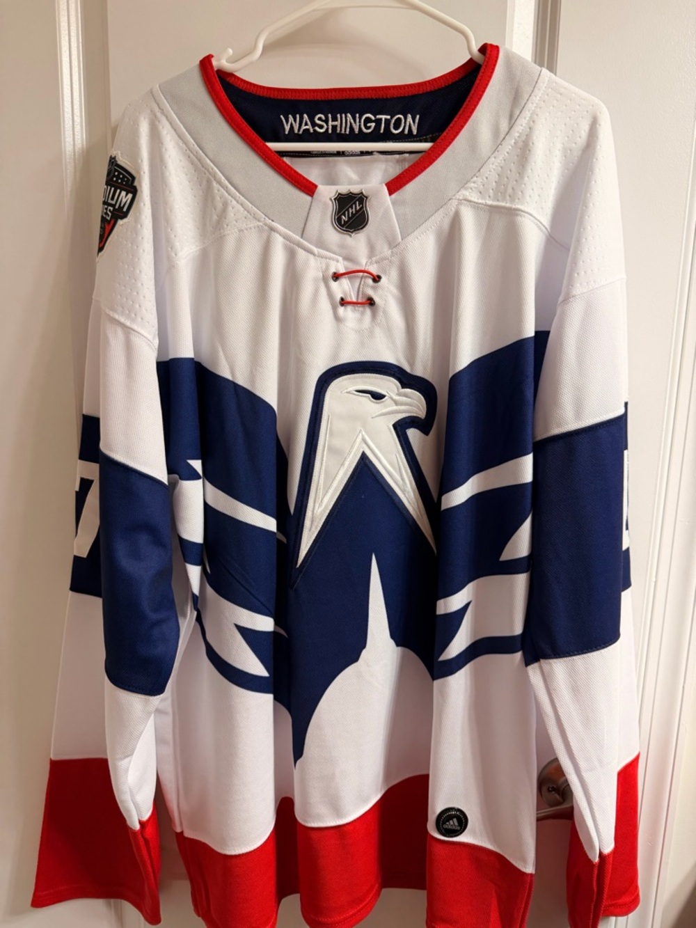 Washington Capitals Stadium Series Dylan Strome Jersey - Size 54 (XL)